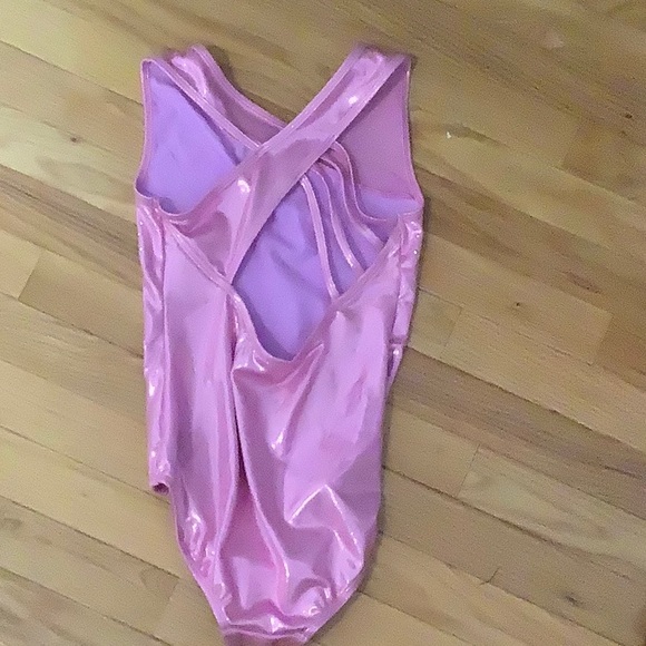 NWOT Metallic Pink Gymnastics Leotard - Picture 2 of 6